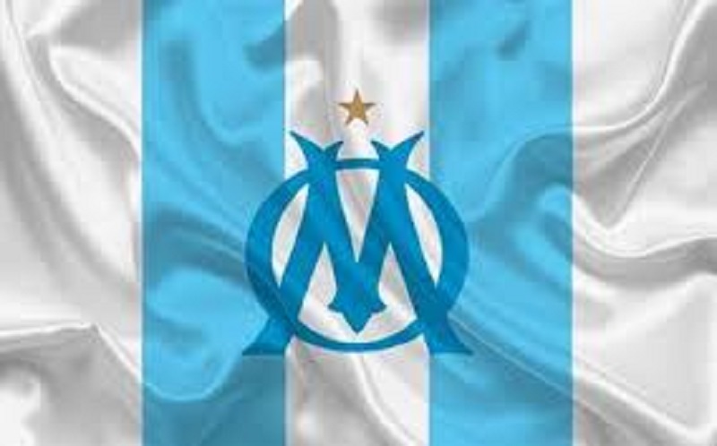 Covid-19-le-soutien-de-lOlympique-Marseillais-au-professeur-Raoult-est-mitige