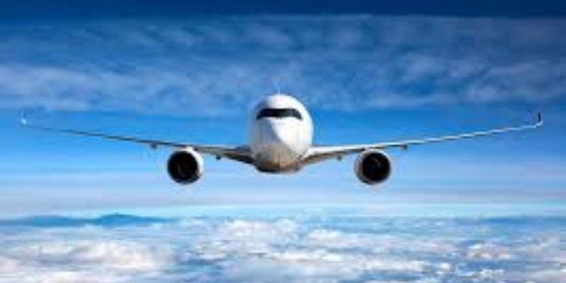 Covid-19-pres-de-200-passagers-dun-vol-mis-en-quarantaine