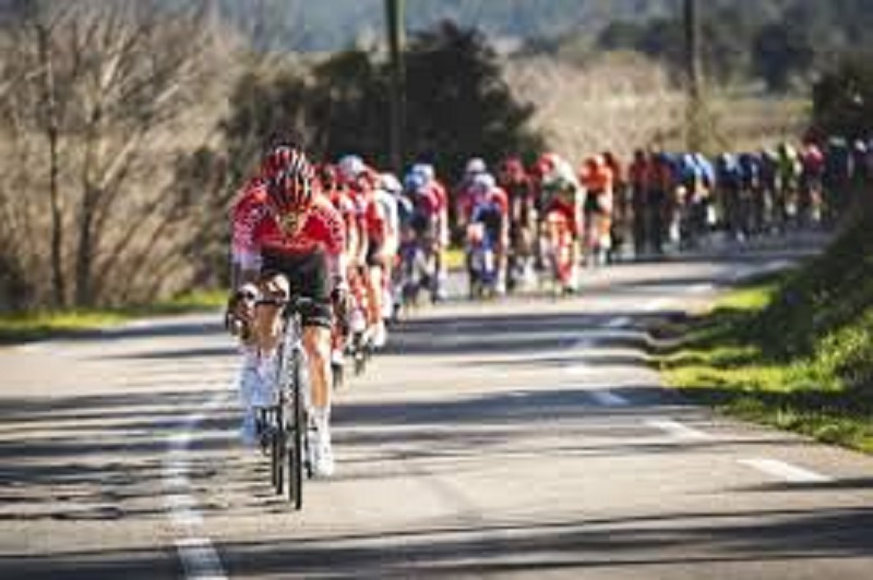 Cyclisme-le-depart-du-tour-de-France-sera-decale