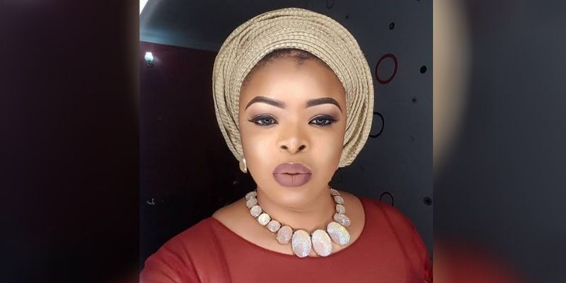 Dayo-Amusa-Le-mariage-nest-pas-un-centre-commercial