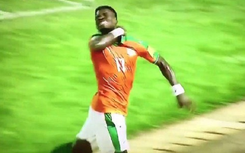 Deces-rupture-difficultes-en-club…-la-nature-est-elle-contre-Serge-Aurier
