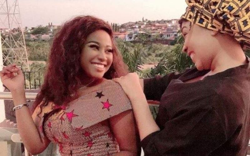 Dj-Arafat-Entre-ses-ex-Carmen-Sama-et-Emma-Lohoues-ca-sent-le-clash