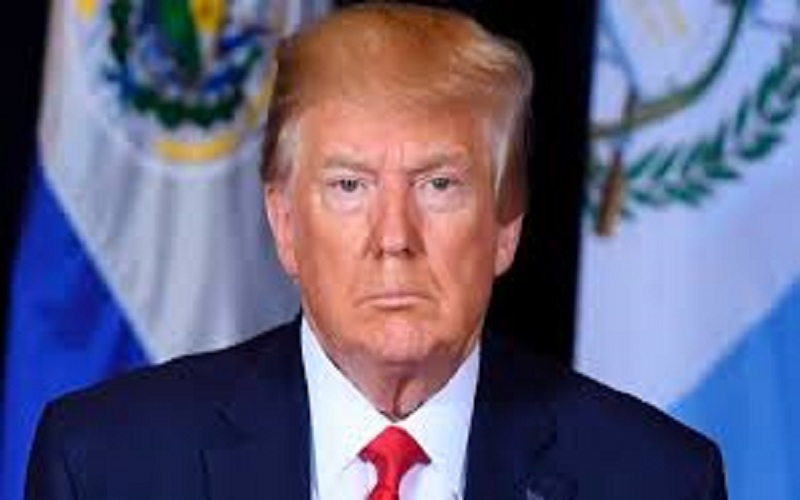 Donald-Trump-partage-puis-supprime-une-video-dun-de-ses-fans-criant-white-power