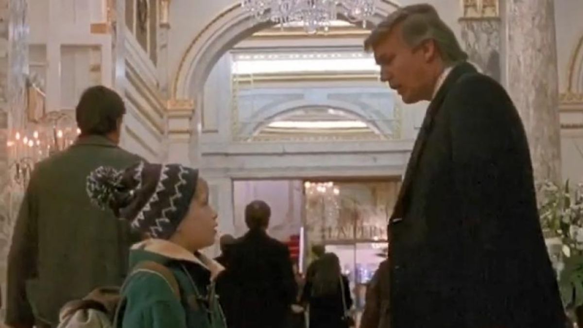 Donald-Trump-supprime-du-film-‘Maman-jai-rate-lavion-2