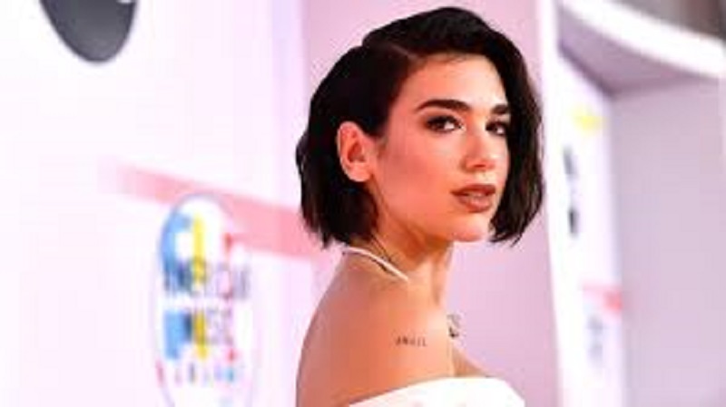 Dua-Lipa-devient-ambassadrice-de-la-marque-Puma