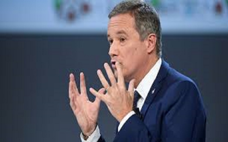 Dupont-Aignan-sur-le-plan-de-relance-europeen-Macron-sest-fait-rouler-dans-la-farine-comme-jamais-video