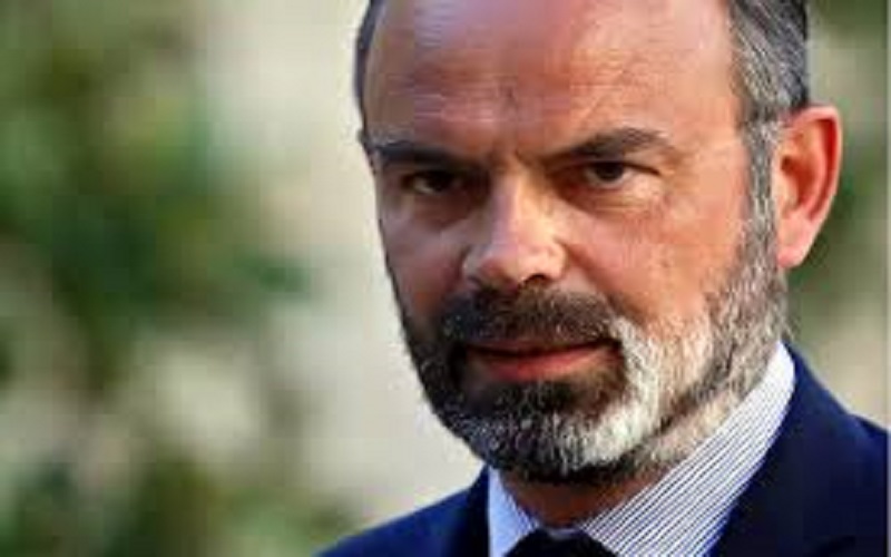 Edouard-Philippe-au-bord-des-larmes-a-levocation-dun-proche-disparu-video
