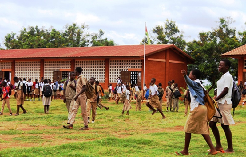 Education-au-Togo-lappui-financier-de-la-France-a-travers-le-PAREC