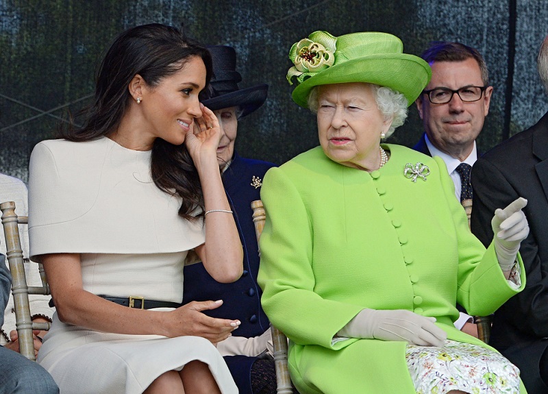 Elizabeth-II-a-durci-le-ton-Meghan-Markle-moins-bien-traitee-que-Diana-apres-son-divorce