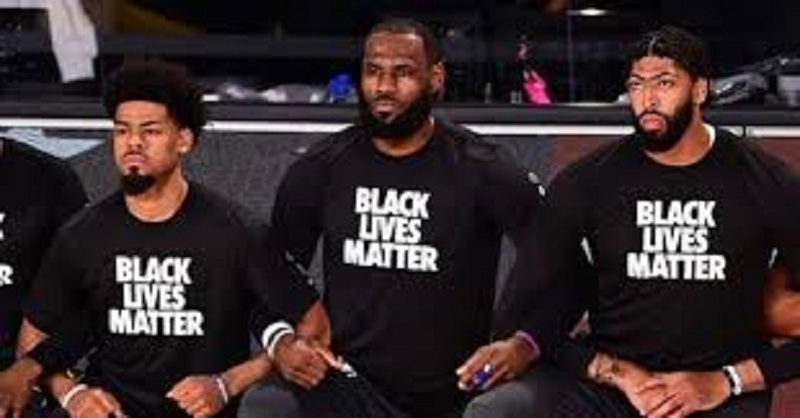Emotion-en-NBA-apres-la-nouvelle-bavure-policiere-aux-Etats-Unis