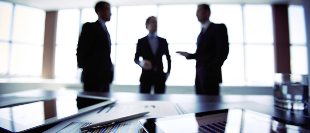 Est-ce-que-votre-mere-se-reveillera-si-vous-assistez-a-ses-funerailles