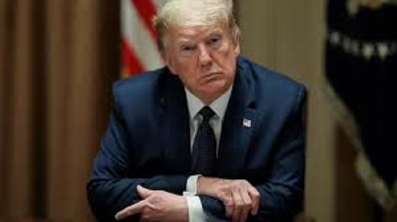 Etats-Unis-Donald-Trump-signe-un-decret-limitant-la-protection-dont-beneficient-les-reseaux-sociaux