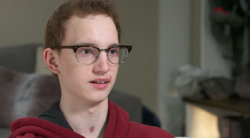 Etats-Unis-un-jeune-vapoteur-sauve-grace-a-une-double-transplantation-des-poumons