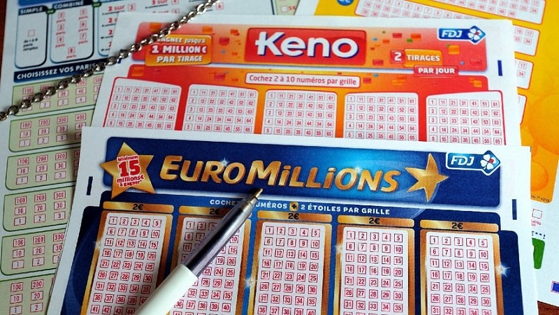 Euromillions-elle-ramasse-un-ticket-gagnant-par-terre-et-touche-12-millions-deuros-min