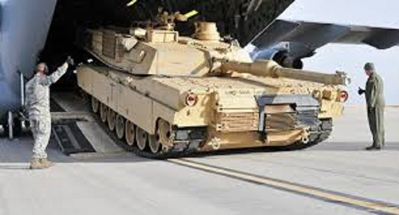 Exercices-militaires-larmee-americaine-debarque-en-Europe