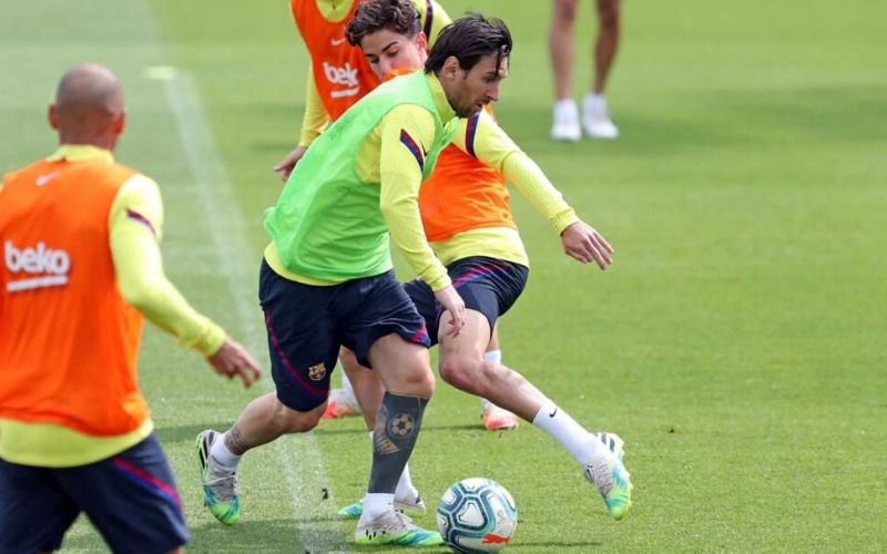 FC-Barcelone-Messi-de-retour-a-lentrainement