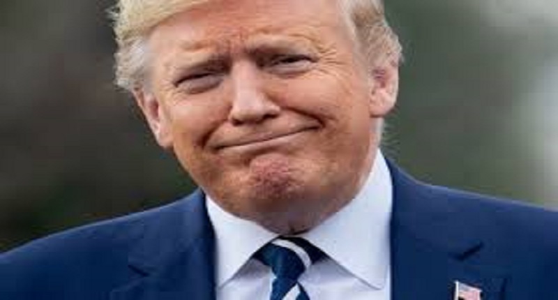 Facebook-retire-des-pubs-de-Trump-deguisees-en-messages-officiels