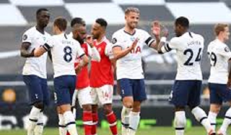 Football-Arsenal-et-Tottenham-lorgnent-une-pepite-mexicaine
