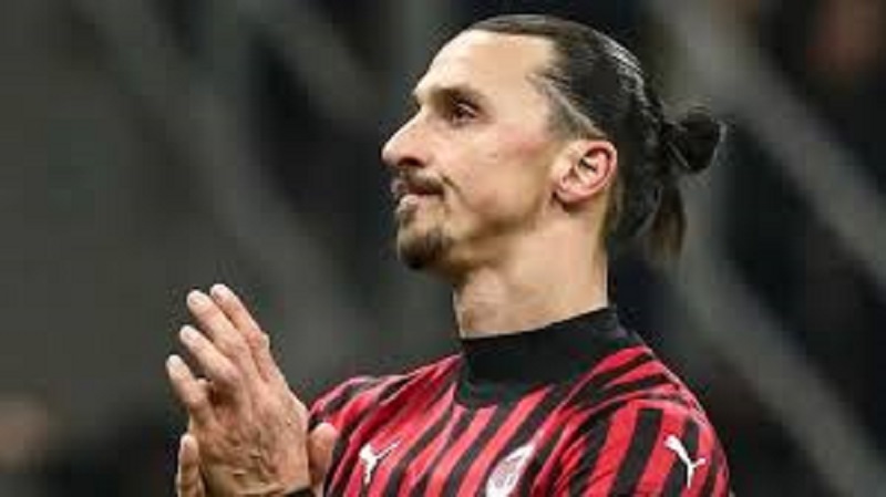 Football-Ibrahimovic-au-meme-niveau-que-Messi-et-Ronaldo-1