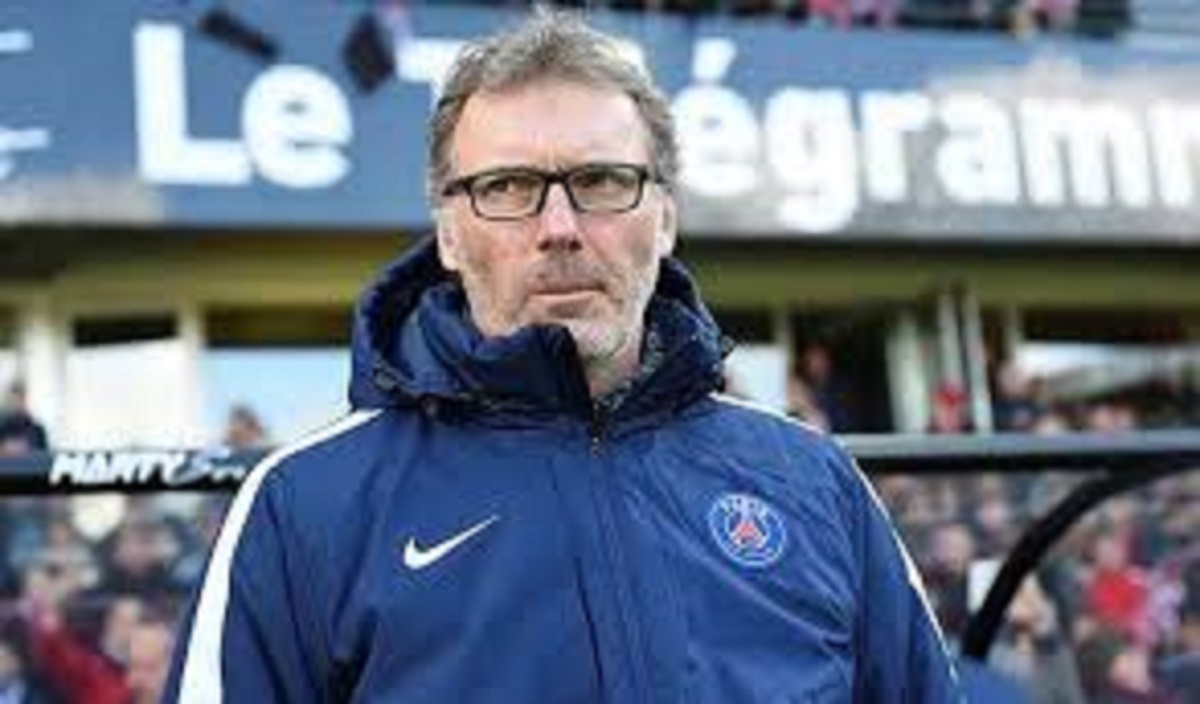 Football-Laurent-Blanc-dans-le-viseur-du-Toronto-FC