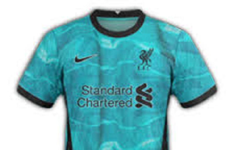 Football-Liverpool-ose-la-couleur-turquoise