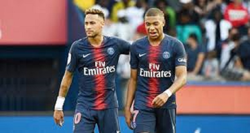 Football-PSG-Neymar-et-Mbappe-ne-quitteront-pas