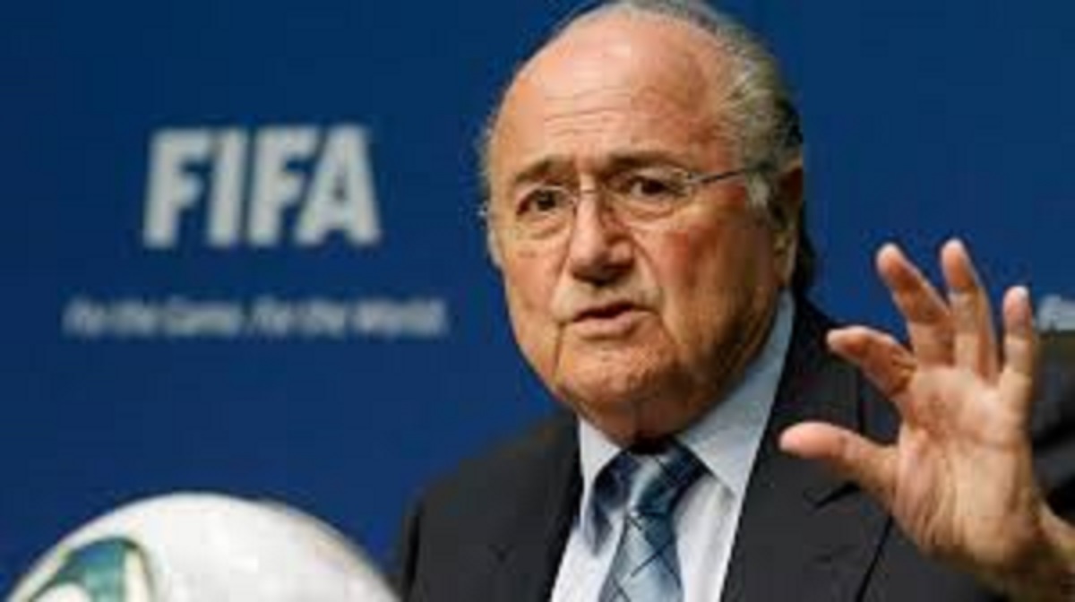 Football-Sepp-Blatter-a-nouveau-epingle-par-une-plainte-en-Suisse