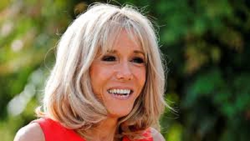 France-Brigitte-Macron-rayonnante-comme-jamais-apres-son-operation