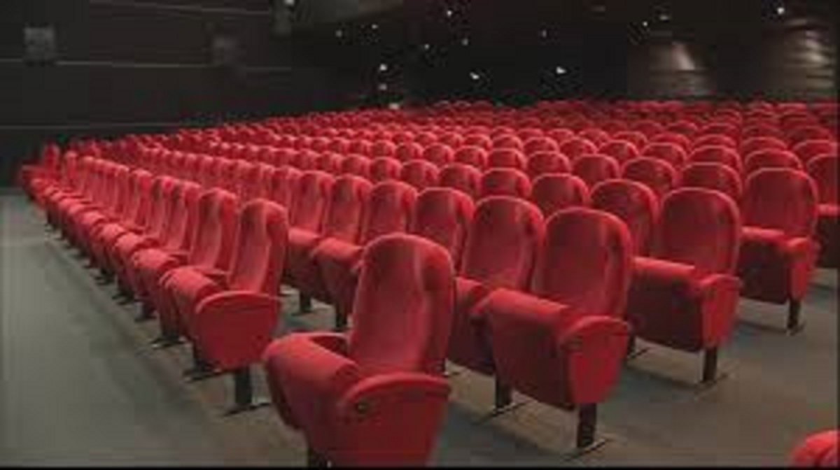 France-Covid-19-le-Conseil-dEtat-valide-la-fermeture-des-cinemas-et-theatres