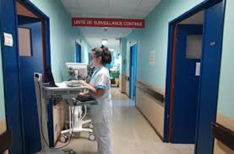 France-Covid-19-le-Conseil-scientifique-reduit-la-duree-disolement