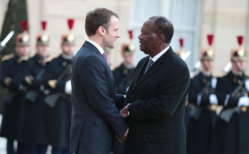 France-Crise-des-gilets-le-President-Ouattara-aurait-encourage-Macron-a-poursuivre-le-dialogue-avec-les-Francais