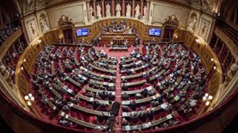 France-Elections-senatoriales-LRM-remporte-une-large-victoire