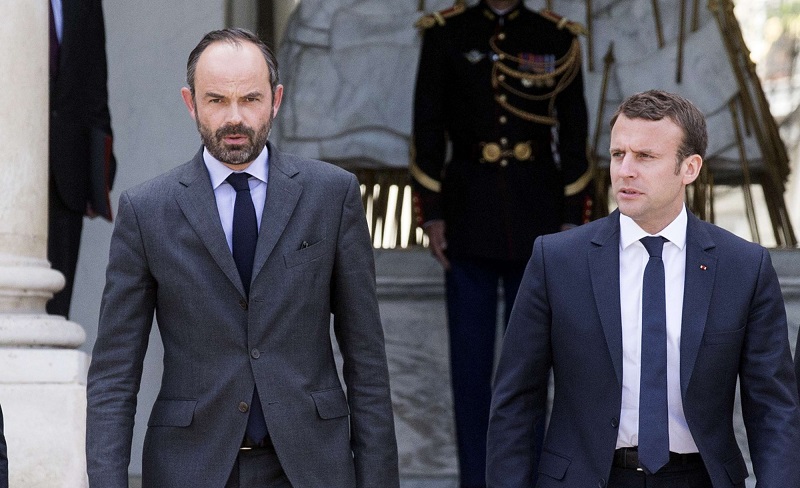 France-Emmanuel-Macron-va-decorer-Edouard-Philippe-de-la-Legion-dhonneur