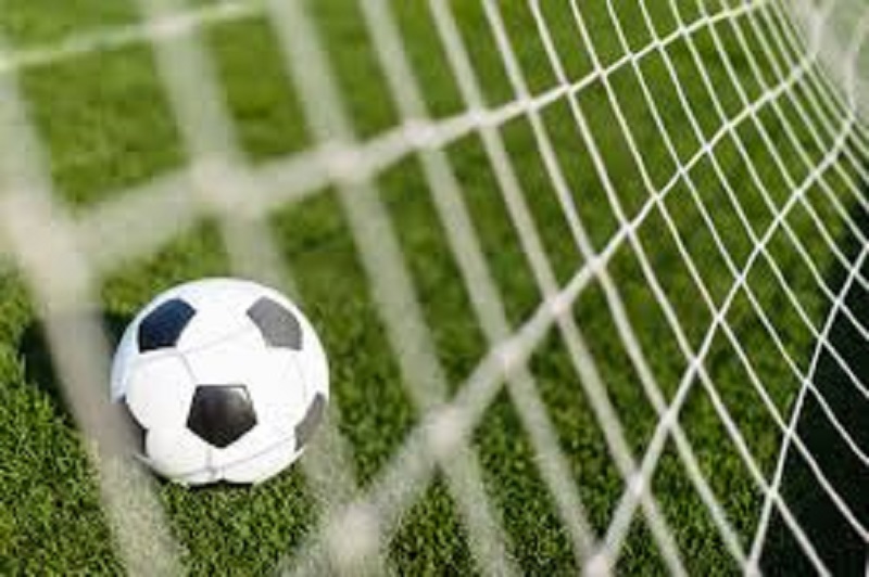 France-Ligue-1-lincertitude-plane-sur-la-reprise-des-matchs-avant-2021