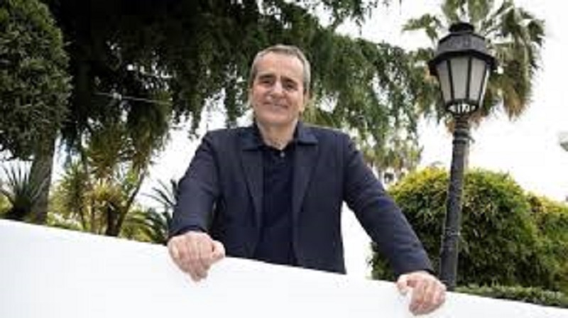 France-Televisions-le-numero-2-Takis-Candilis-vers-la-porte-de-sortie