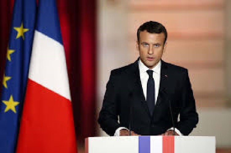 France-Violences-policieres-Macron-demande-au-gouvernement-dagir-vite