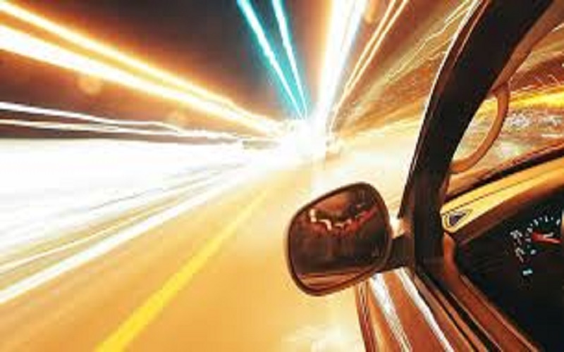 France-il-roule-sans-permis-de-conduire-et-fume-du-cannabis-en-presence-de-ses-enfants