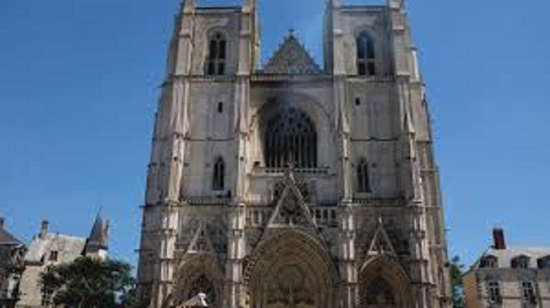 France-la-restauration-de-la-cathedrale-de-Nantes-une-priorite-pour-lEtat