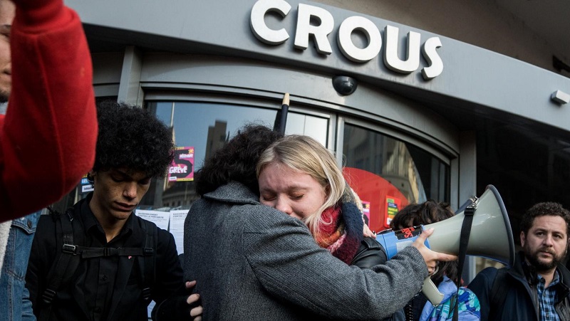 France-letudiant-qui-setait-immole-par-le-feu-en-novembre-dernier-est-sorti-du-coma