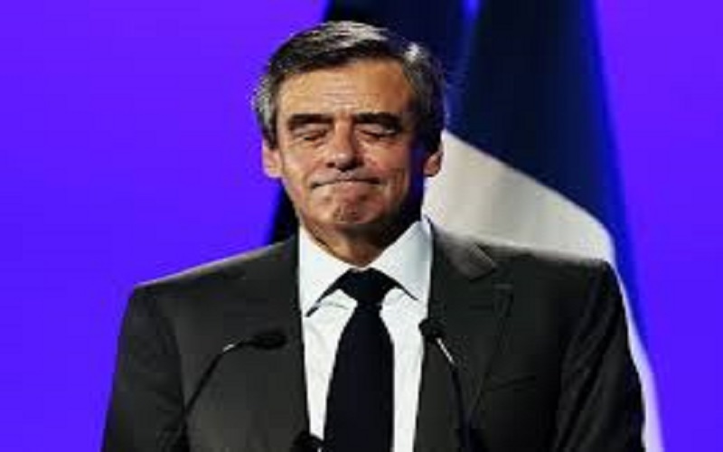 France-lex-premier-ministre-Francois-Fillon-condamne-a-5-ans-de-prison-dans-laffaire-des-emplois-fictifs