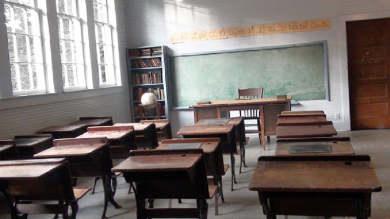 France-un-eleve-de-10-ans-nomme-Jihad-mord-son-enseignante-devant-toute-sa-classe