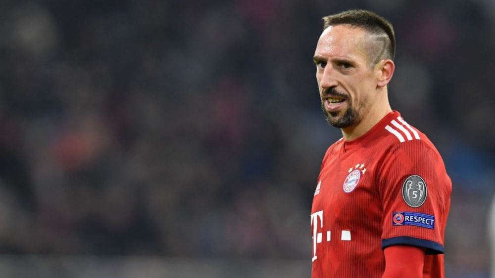 Franck-Ribery-soffre-une-entrecote-recouverte-dor-a-1200-euros-voici-sa-reaction-video