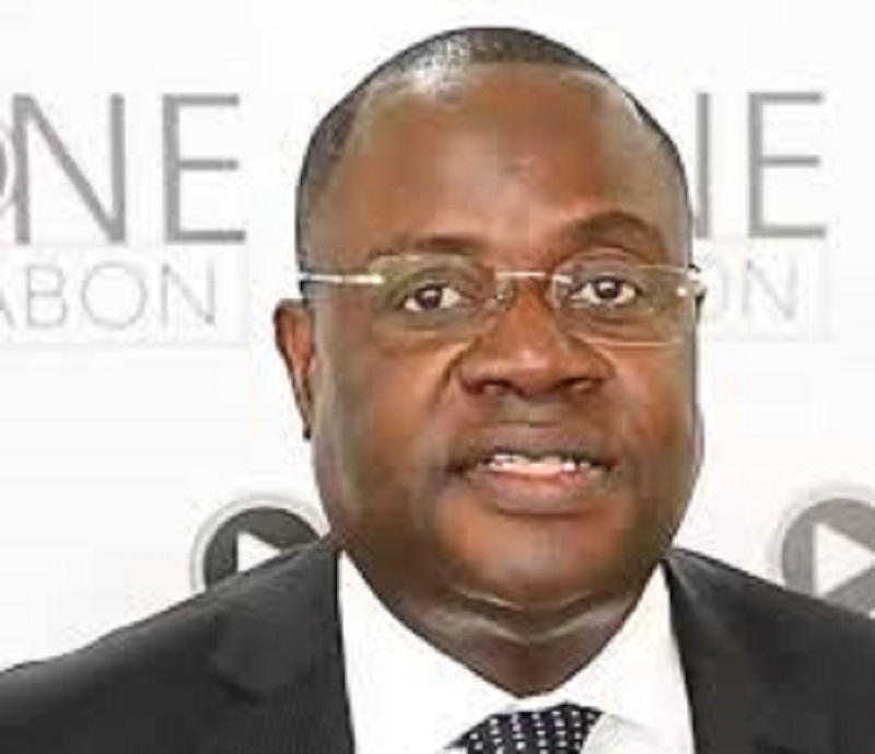 Gabon-16-chefs-detablissements-suspendus-de-leur-fonction-pour-5-ans