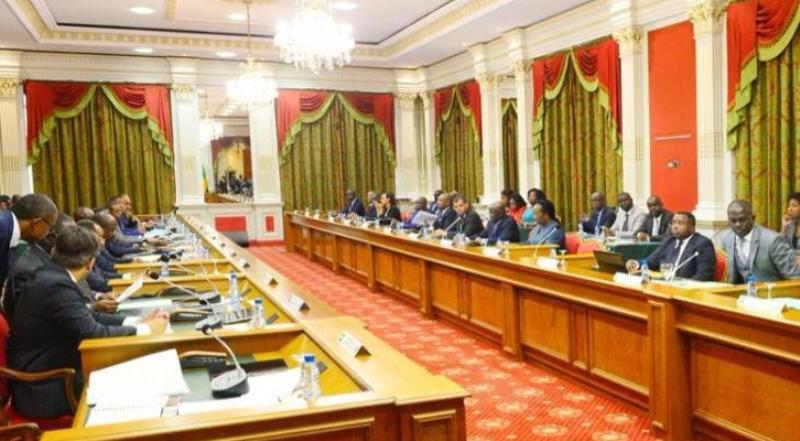 Gabon-Derniere-minute-Le-Conseil-des-ministres-de-ce-mardi-annule