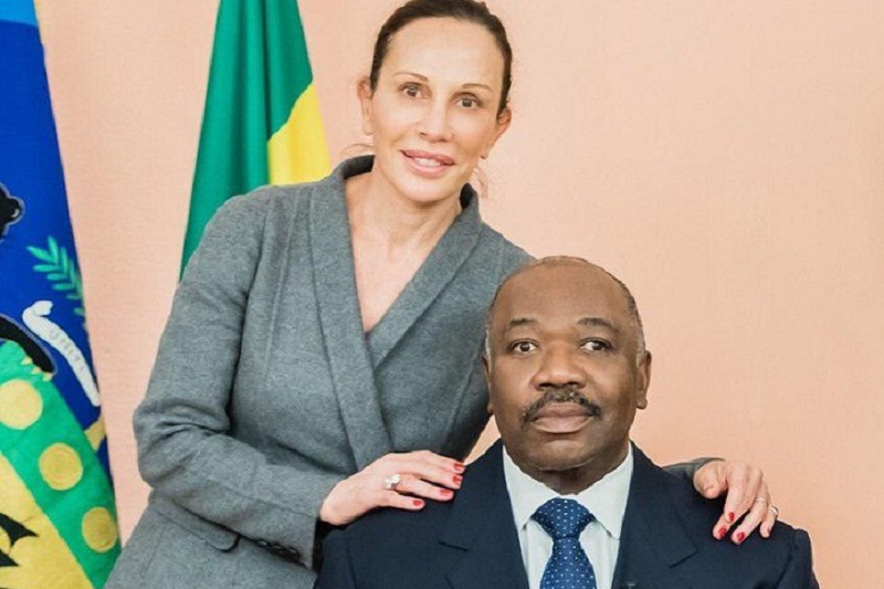 Gabon-Sylvia-Bongo-devoile-une-nouvelle-photo-rapprochee-de-son-epoux-Ali-Bongo