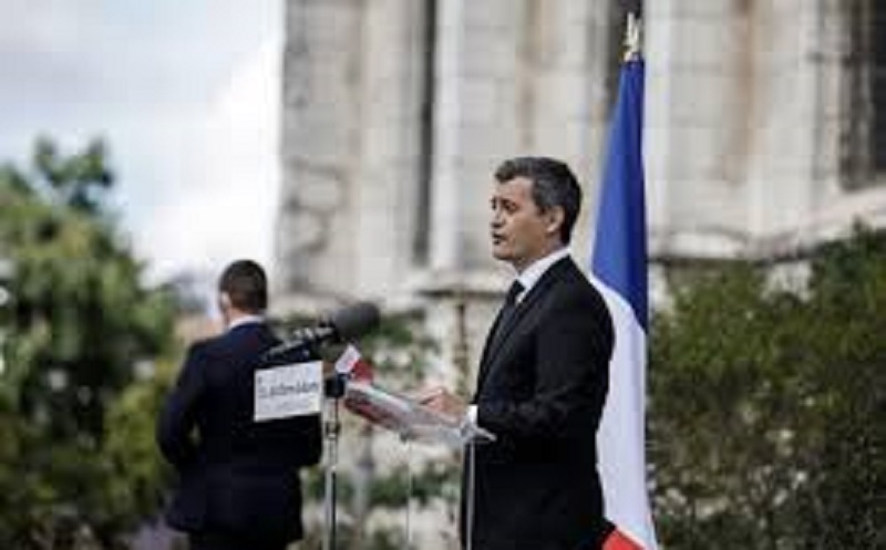 Gerald-Darmanin-le-ministre-francais-de-linterieur-traite-de-sale-violeur-en-plein-discours