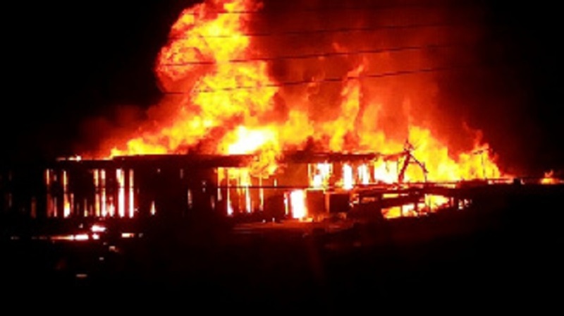 Ghana-Violent-incendie-dans-un-grand-marche-a-Accra-cette-nuit