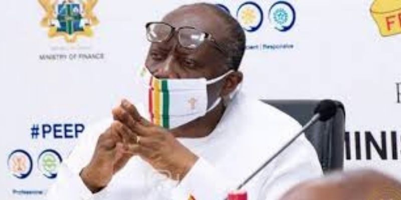 Ghana-le-ministre-des-Finances-envoye-aux-USA-pour-une-prise-en-charge-post-Coronavirus