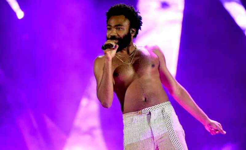 Grammy-Awards-2019-Childish-Gambino-triomphe-avec-sa-chanson-This-is-America
