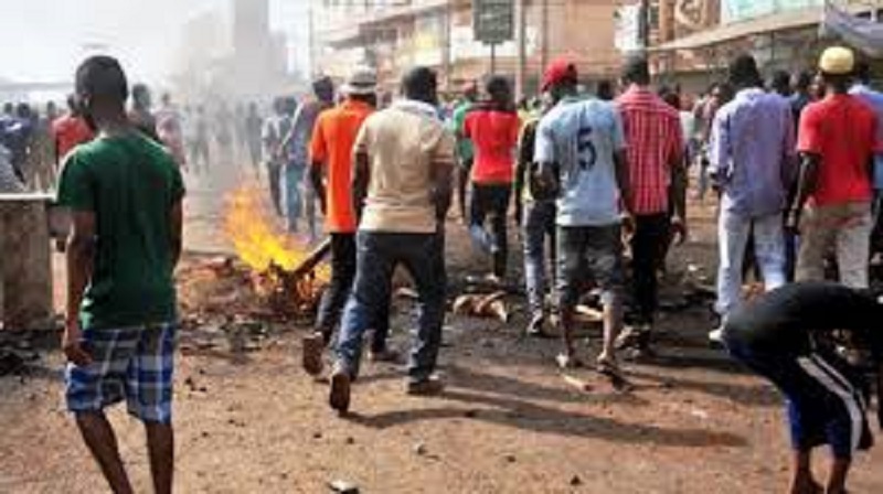 Guinee-Presidentielle-le-bilan-des-morts-salourdit